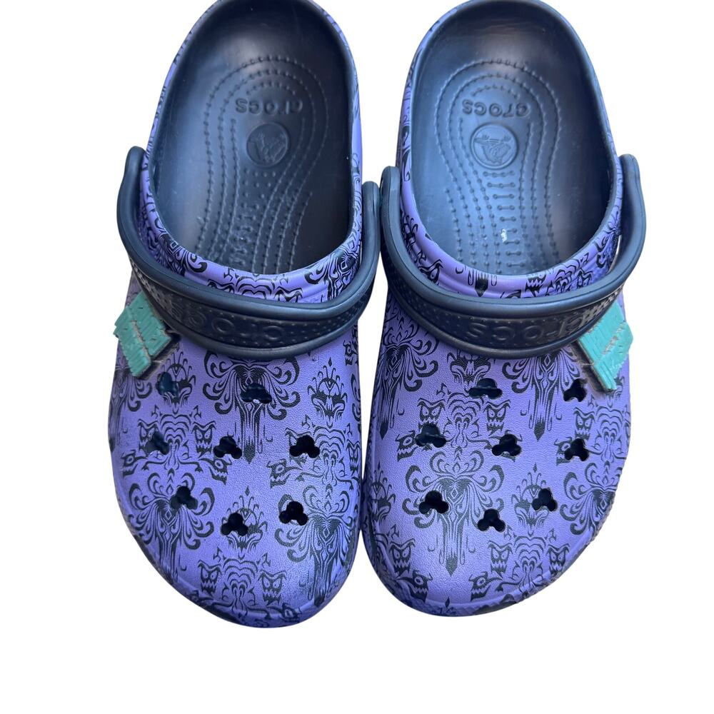 Disney Haunted Mansion Purple Wallpaper Crocs Clogs Men 7 Women 9 Glow Jibbitz